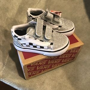 NWT Checkerboard Sparkle Vans